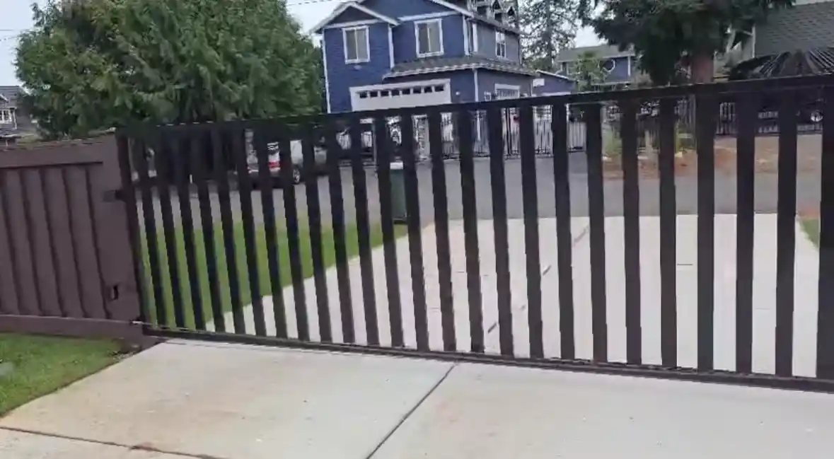 Aluminum Fencing in Seattle Benefits, Styles & Costs